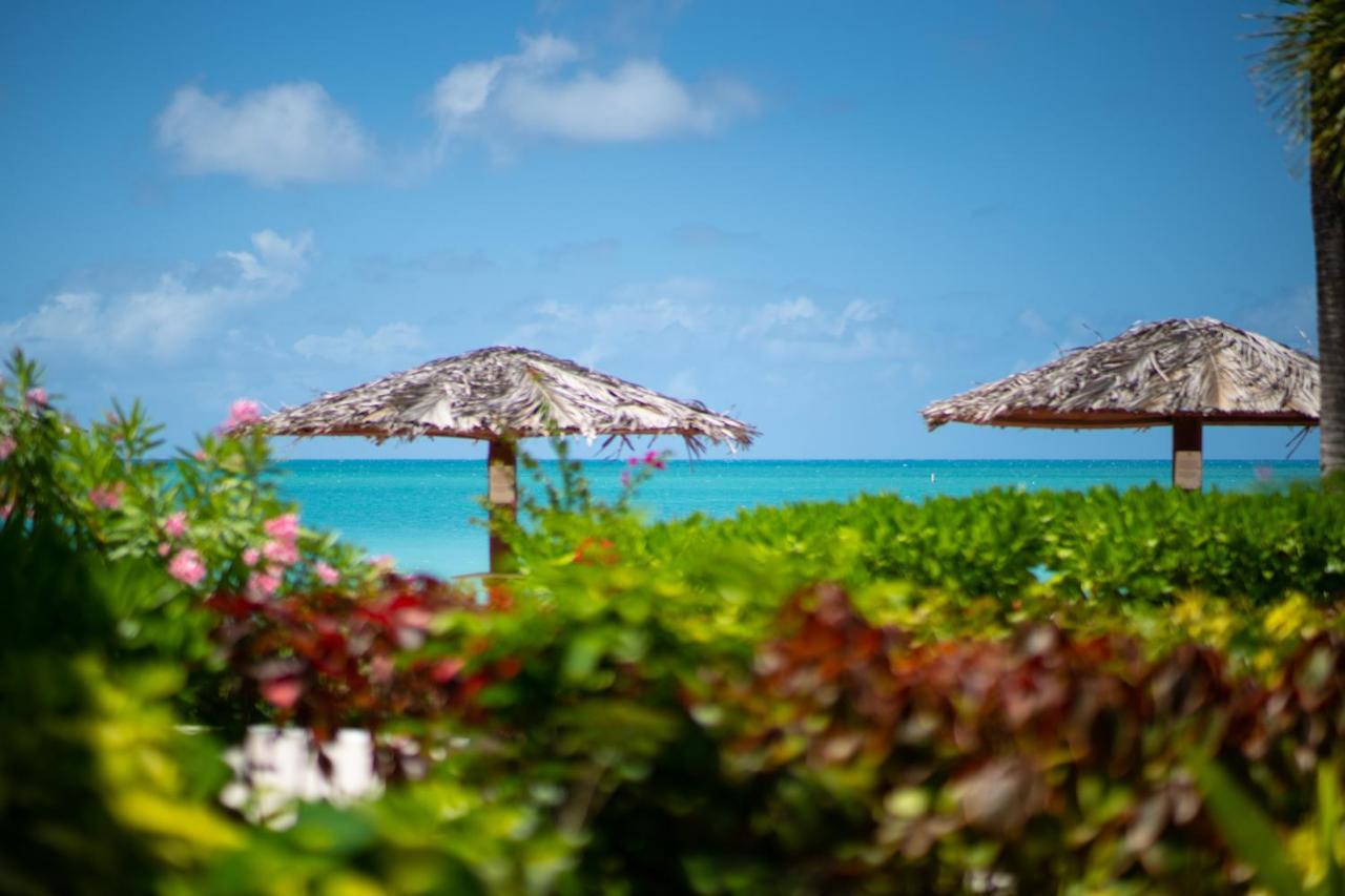 Antigua Village Beach Resort Dickenson Bay Buitenkant foto