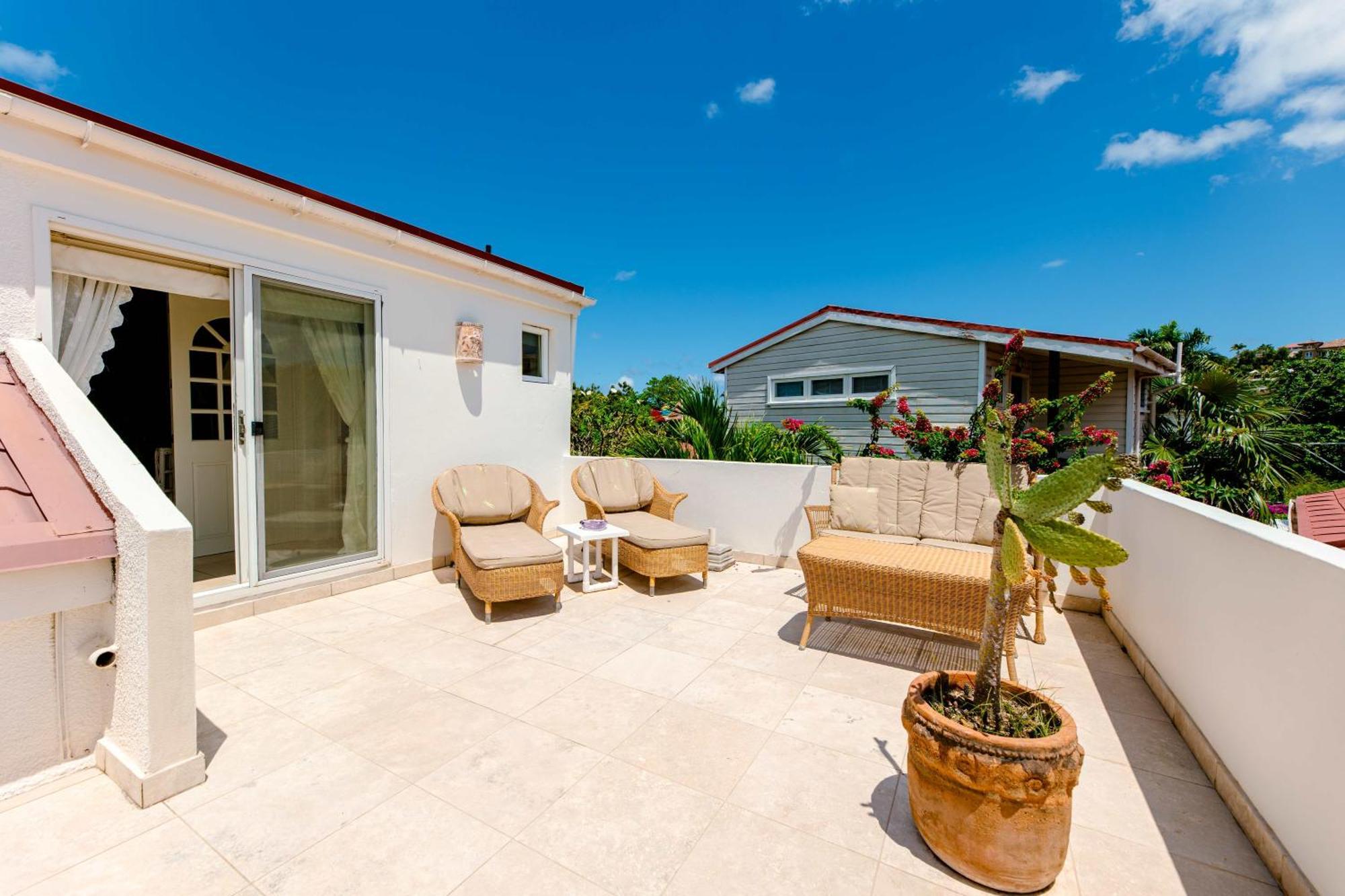Antigua Village Beach Resort Dickenson Bay Buitenkant foto